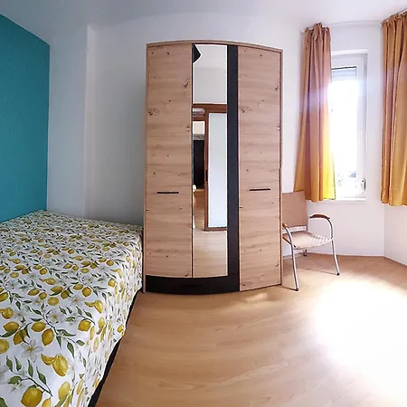 Old-timer Апартамент *